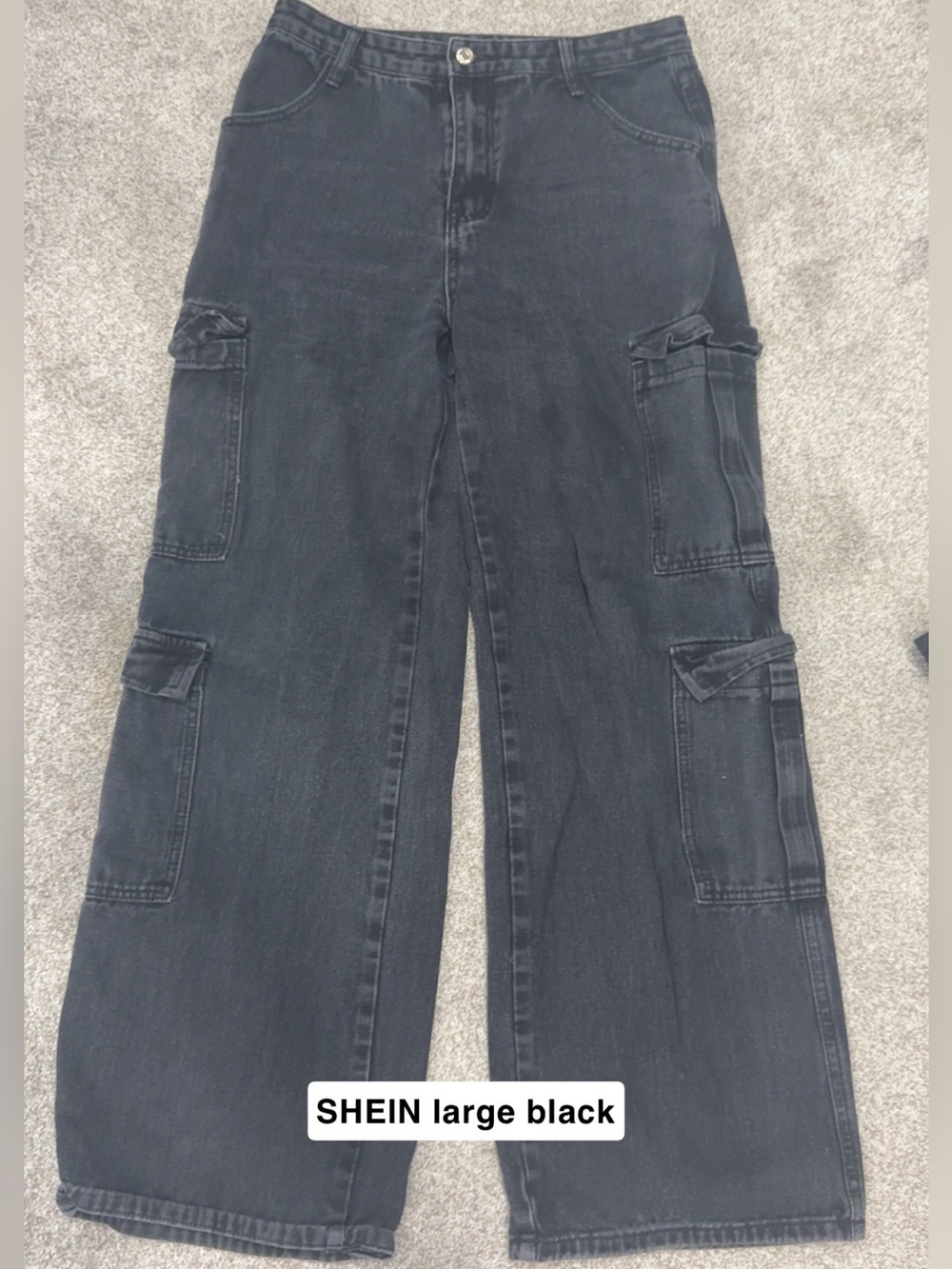 SHEIN Black Wide-Leg Cargo Jeans with Side Pockets